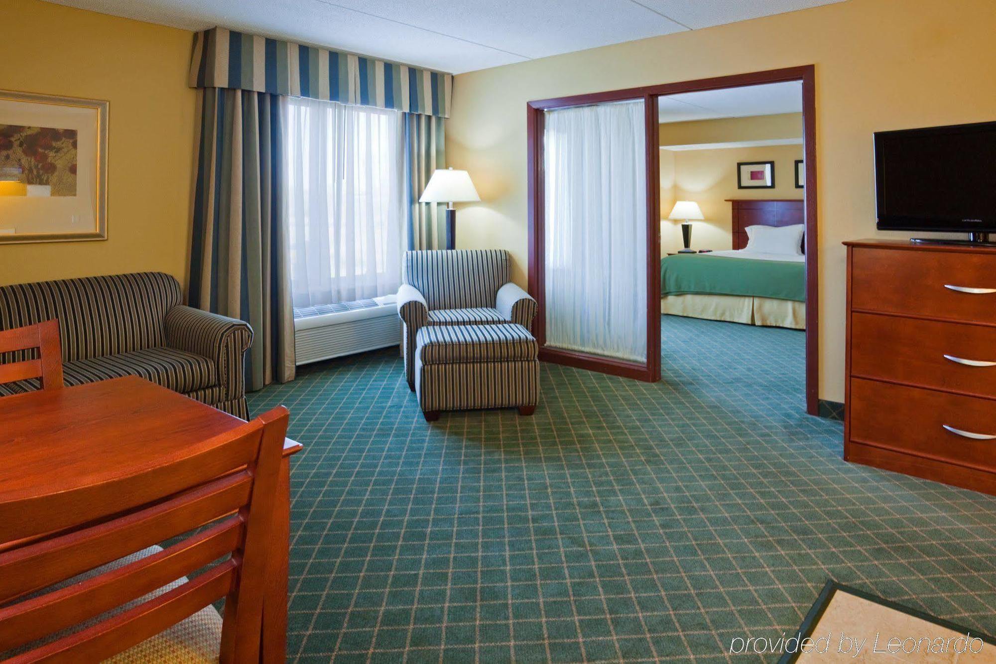 Holiday Inn Express Hotel & Suites Coon Rapids - Blaine Area By Ihg Zimmer foto